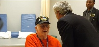 Senator Shapleigh visits with a veteran at Ambrosio Guillen in El Paso