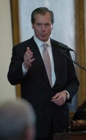 Dewhurst_speaks