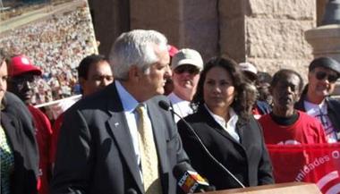 Sen. Shapleigh and County Commissioner Veronica Escobar speaking out against Asarco in Austin